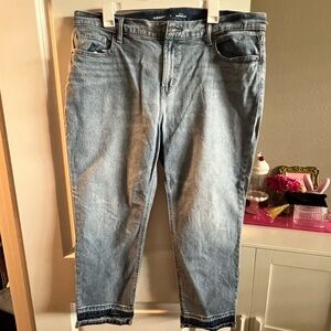 Woman’s  Light Blue Jeans